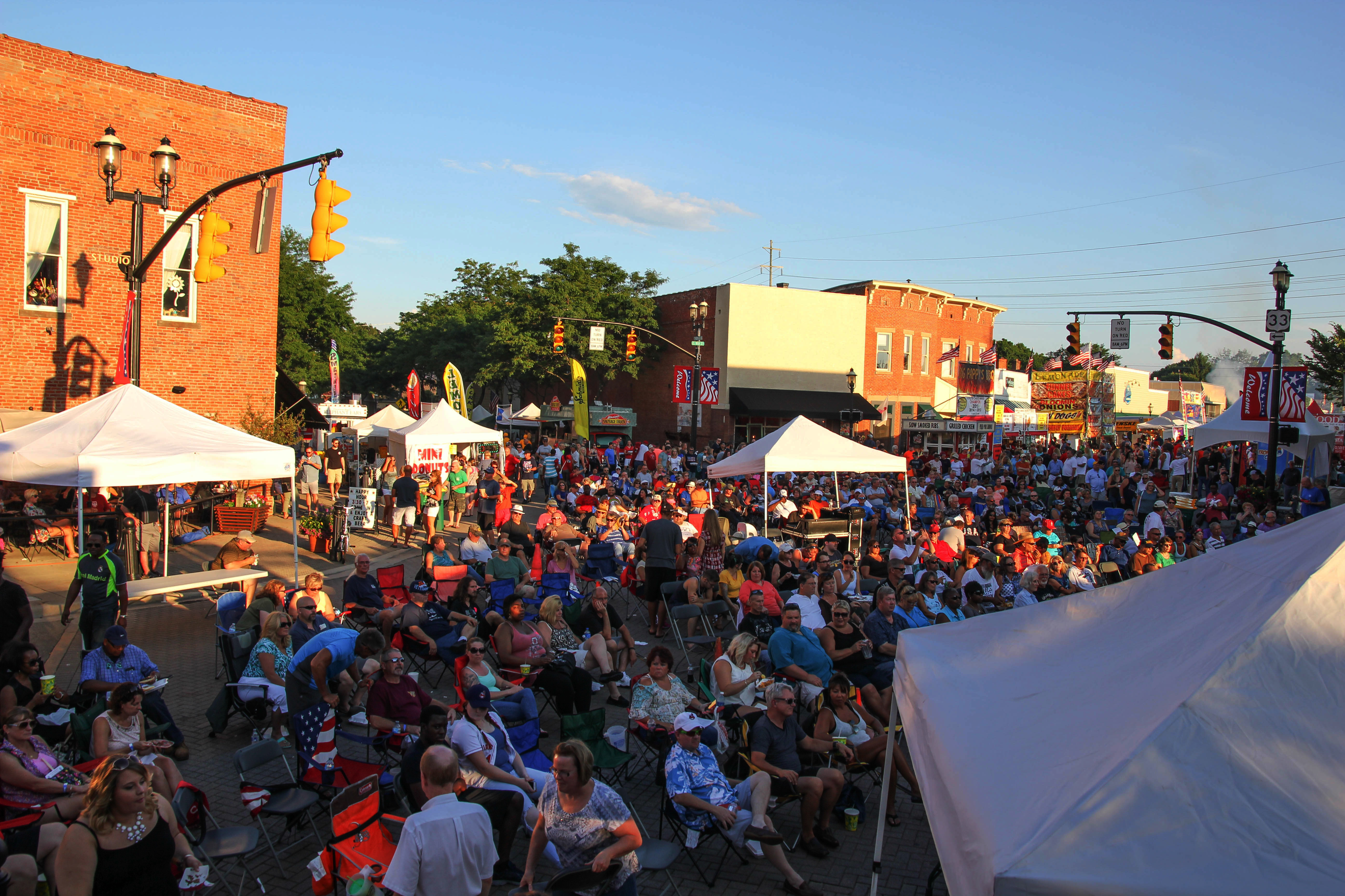 out door crowd